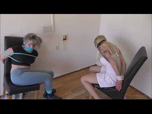 ❤️ Viciado / amarrado e amordaçado / donzela em apuros Porno porno em nós pt-br.gayasianporn.ru ﹏